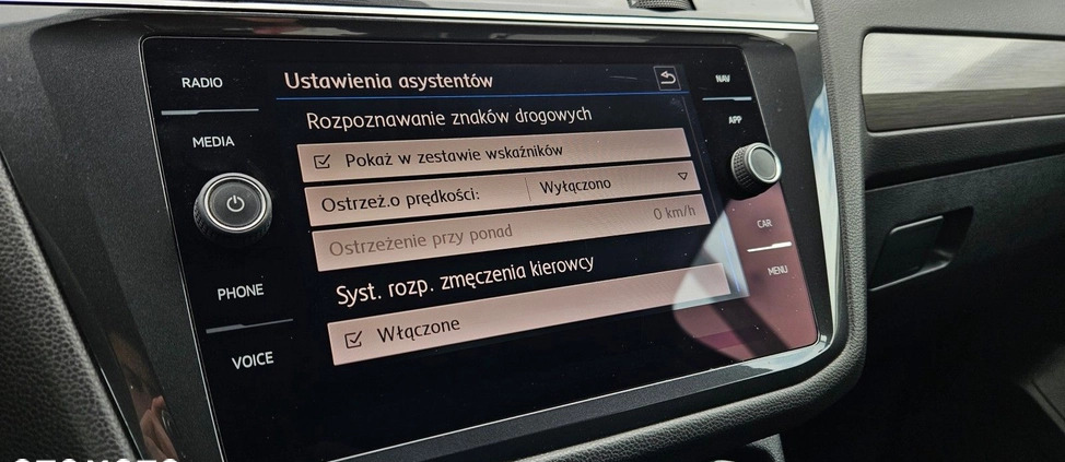 Volkswagen Tiguan Allspace cena 104900 przebieg: 145000, rok produkcji 2017 z Tarnów małe 667